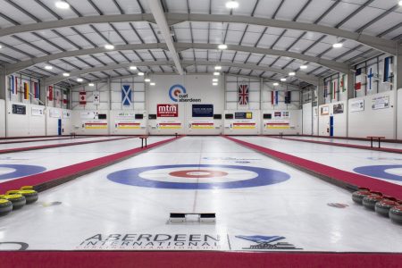 Deuta Controls Curl Aberdeen - Lighting fit for champions