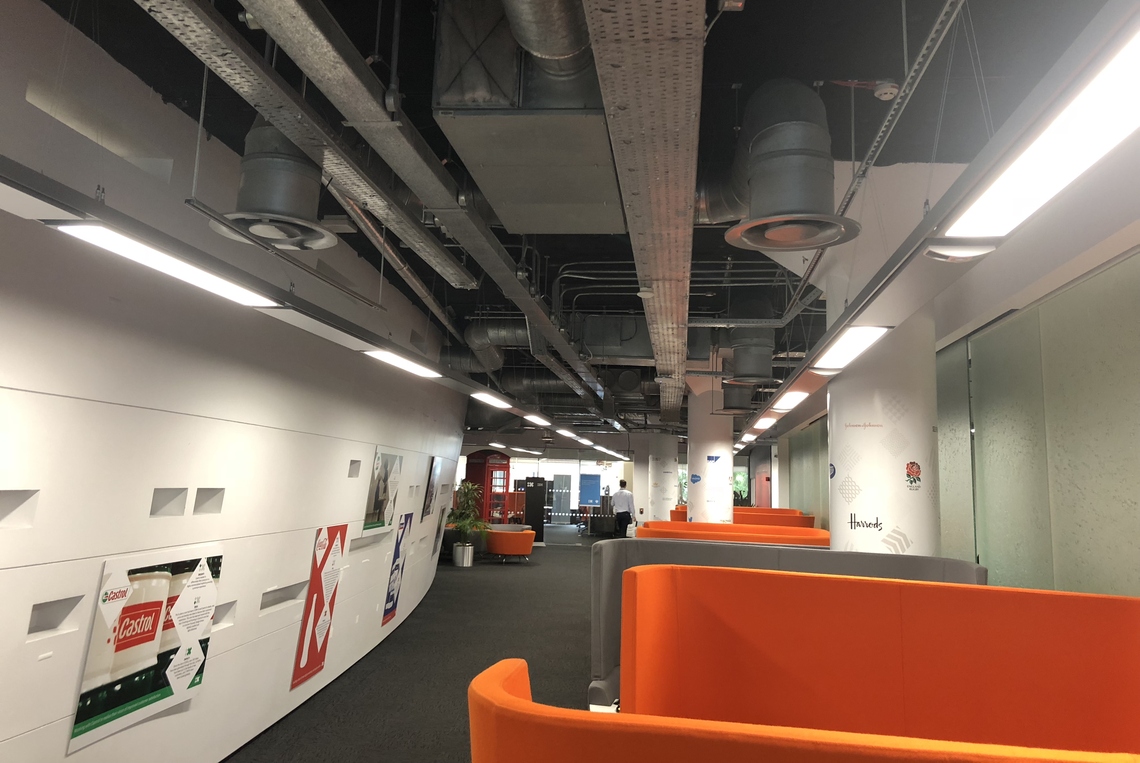 IA Connects Moderne Lichtsteuerung für das IBM South Bank Studio in London