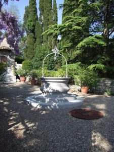CALEFFI Tuscan villa with a brilliant, energy-efficient look