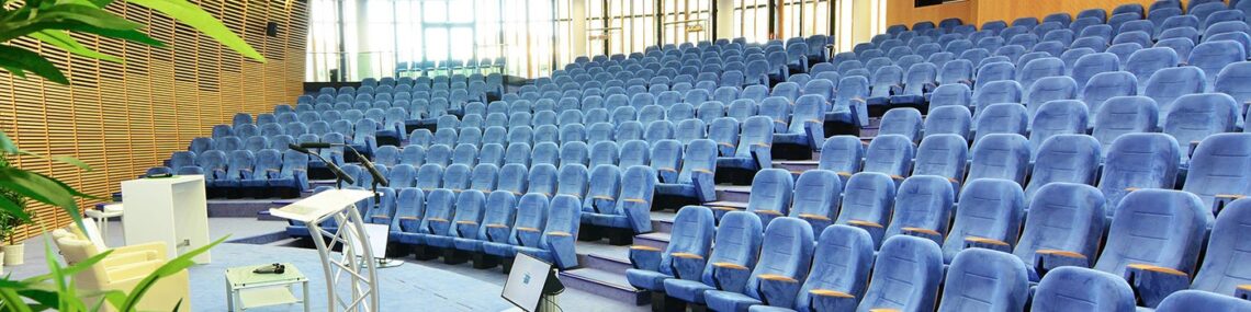 Conference rooms like this one at Crédit Agricole in Caen are made smart with occupancy sensors from EnOcean